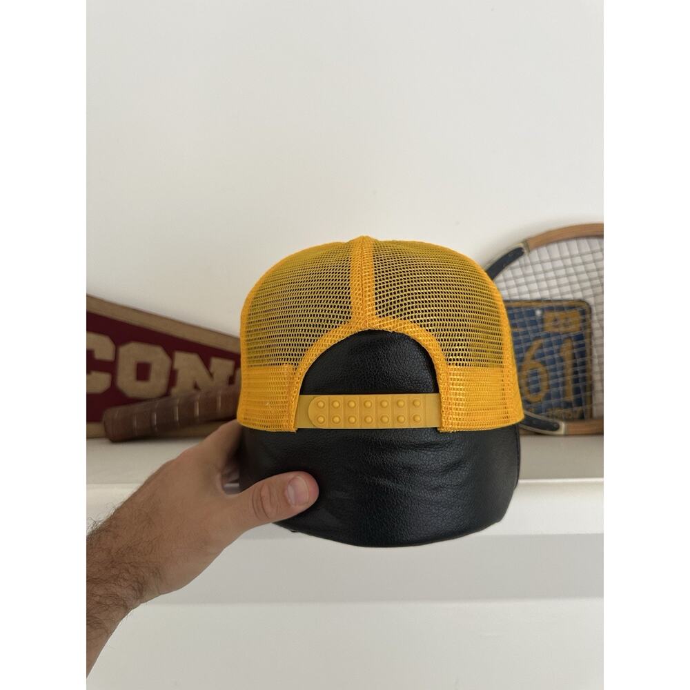 Vintage 80s Marlin Rifles and Shotguns Snapback Trucker Hat - Picture 3 of 7